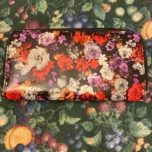 Floral clutch wallet